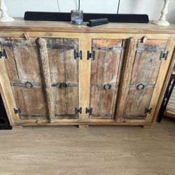 Media Console W Storage