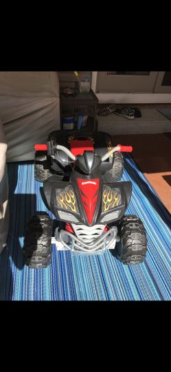 Kawasaki Fisher Price Quad 12 V  with charger 