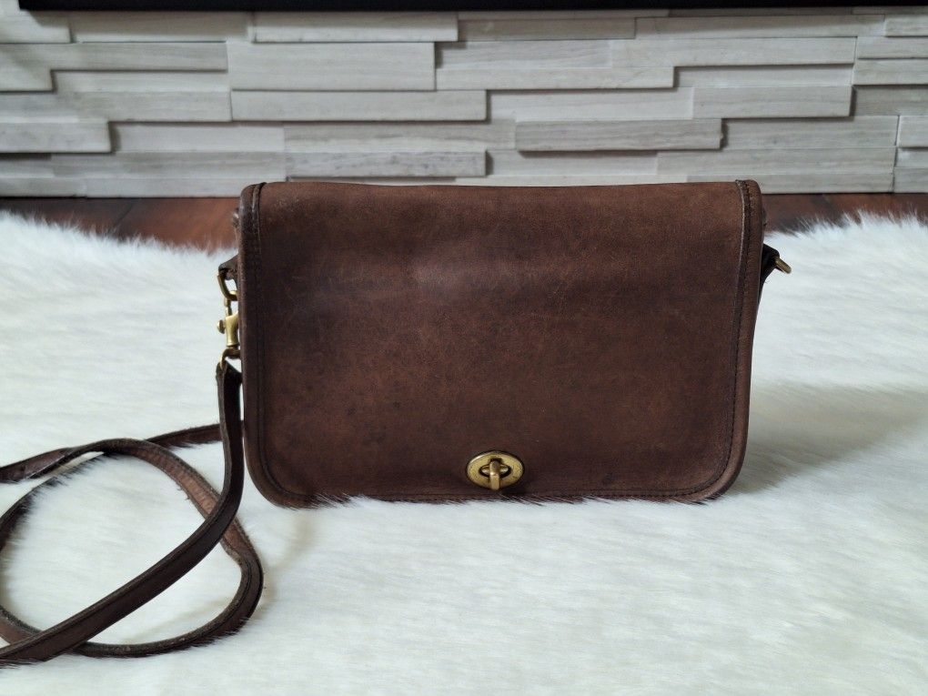 Vintage Coach 9755 Brown/tan British Convertable Clutch Crossbody