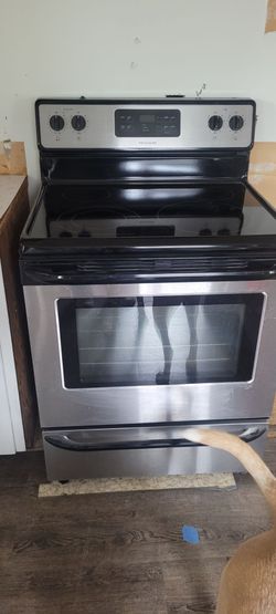 Frigidaire 30" stainless electric range