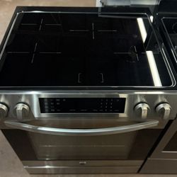 Kenmore Slide-in Induction Range