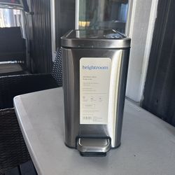 Trash Can