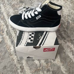 Brand New Kids Vans Shoes Size 1