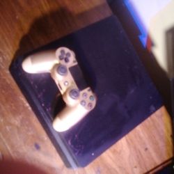PS4 Slim