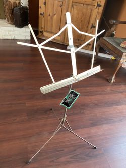 Music stand