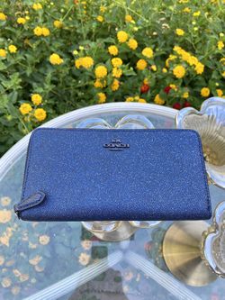 【NEW】Coach Star Wars X Coach Accordion Zip Wallet With Glitter