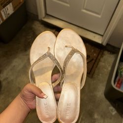Giorgio Pacini Flip Flop Kitten Heels