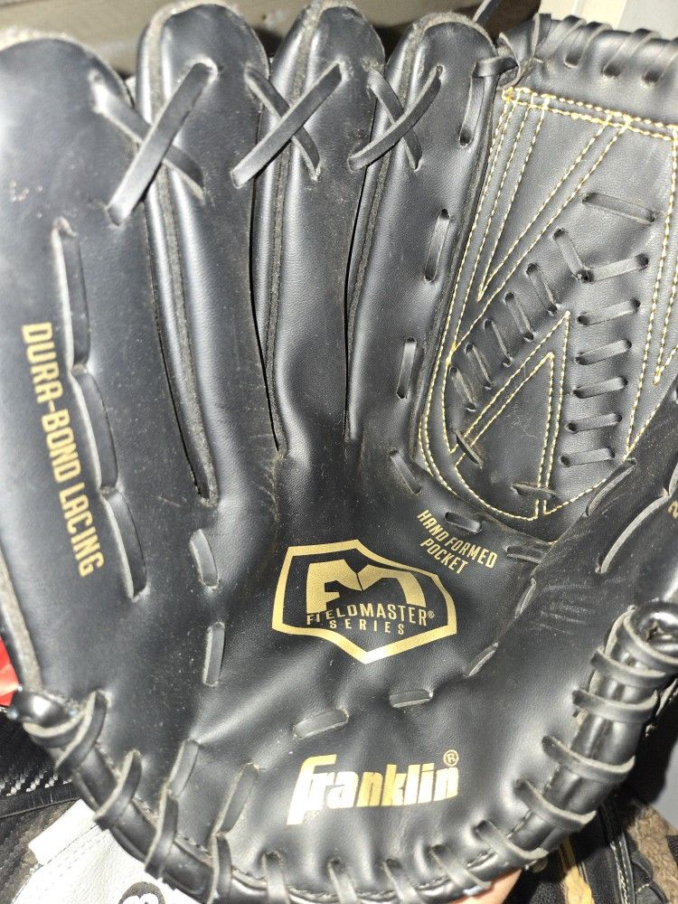 Lefty Softball Glove Brand New