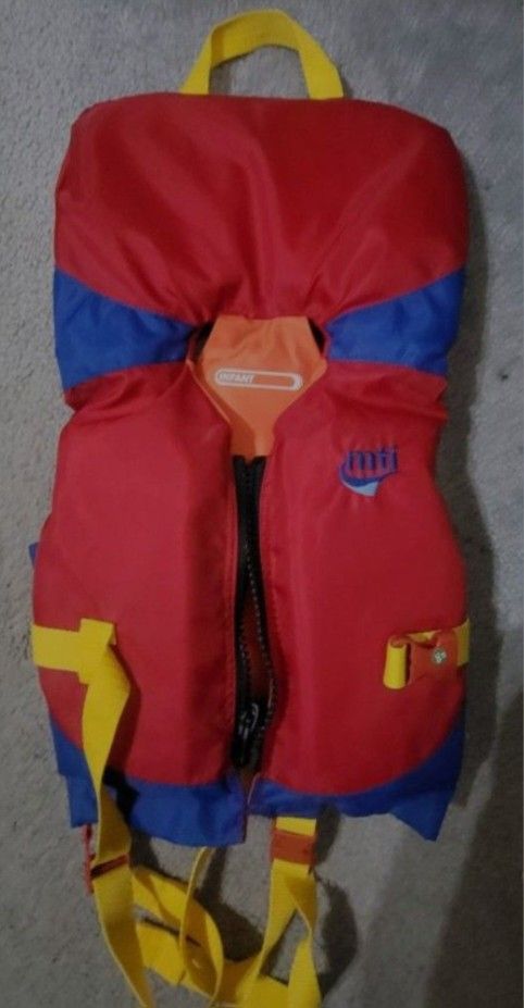 MTI Infant Life Vest