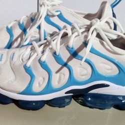 Nike Air Vapormax size 10.5