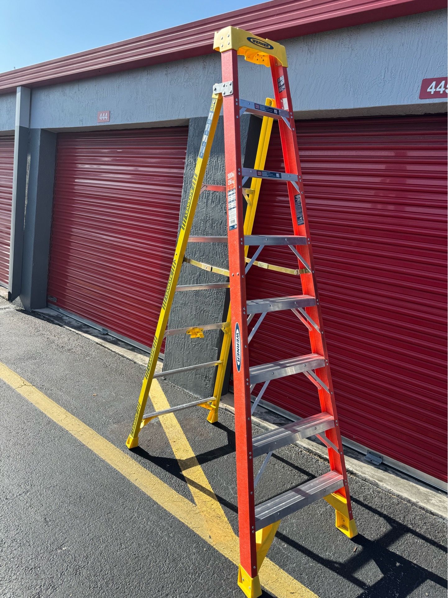 Ladder ((Has Small Damage))