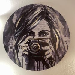 Round Wall Art Camera Girl Loui Jover Style