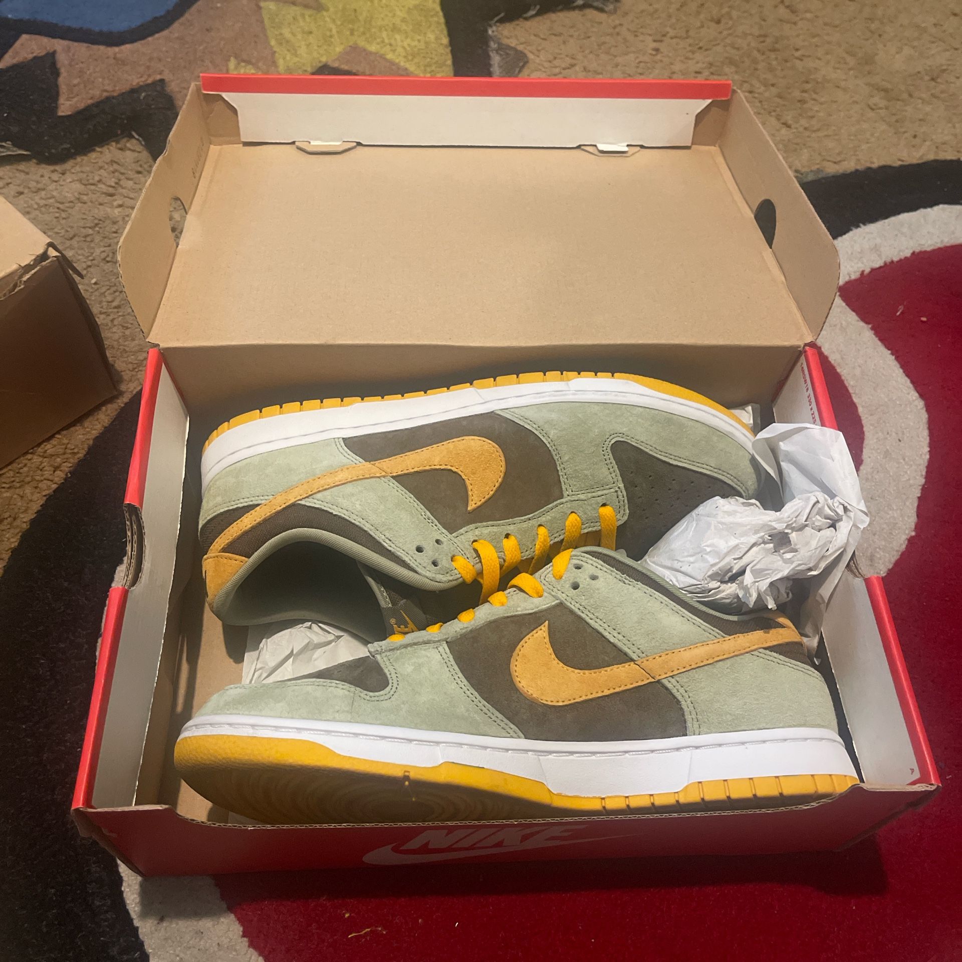 Nike dunk olive