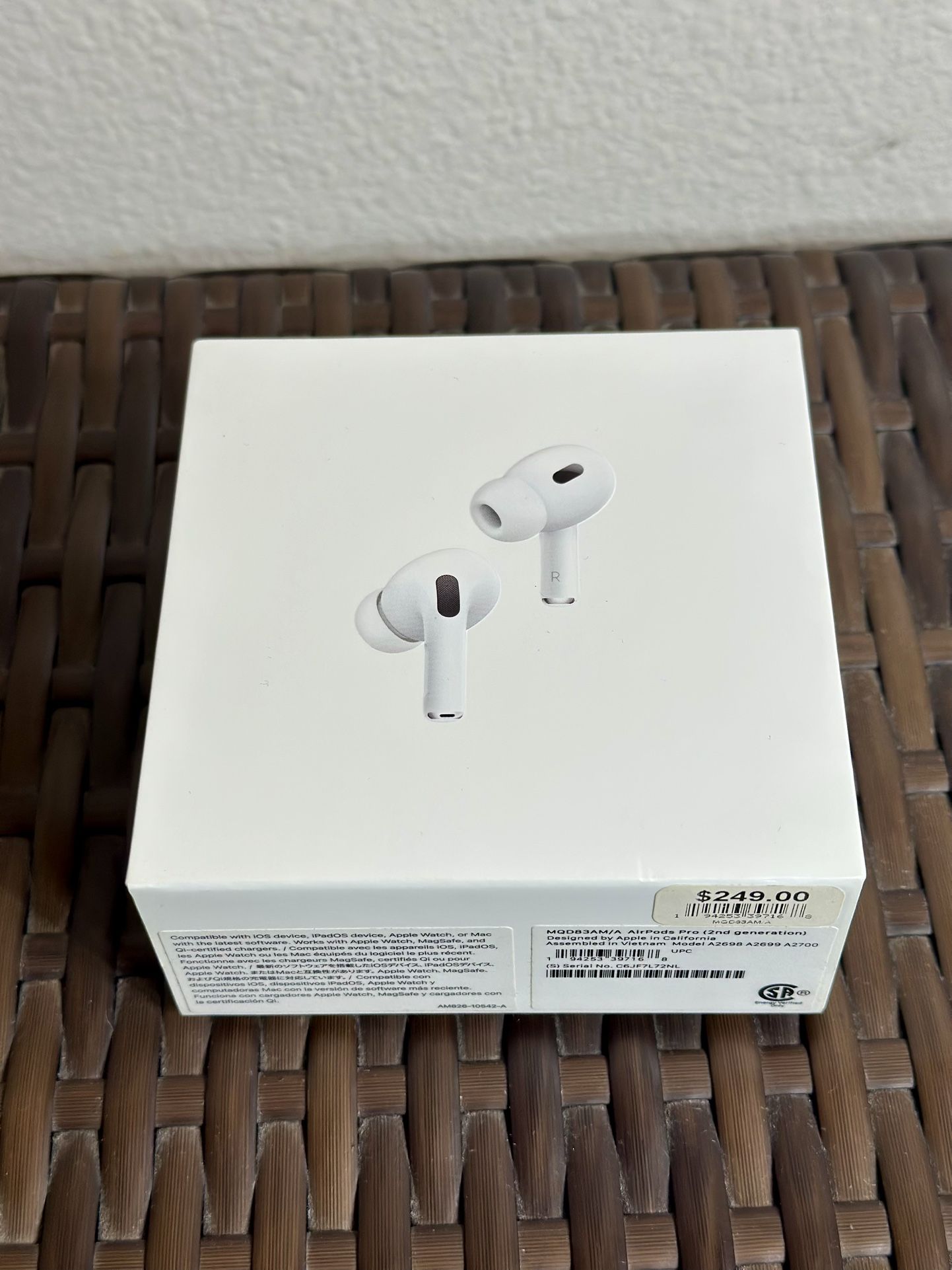 Apple AirPods Pro (1st Generation)—Used