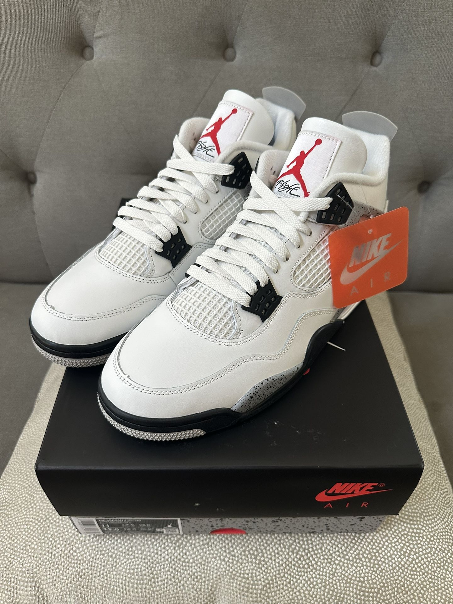 Air Jordan 4 Retro White Cement