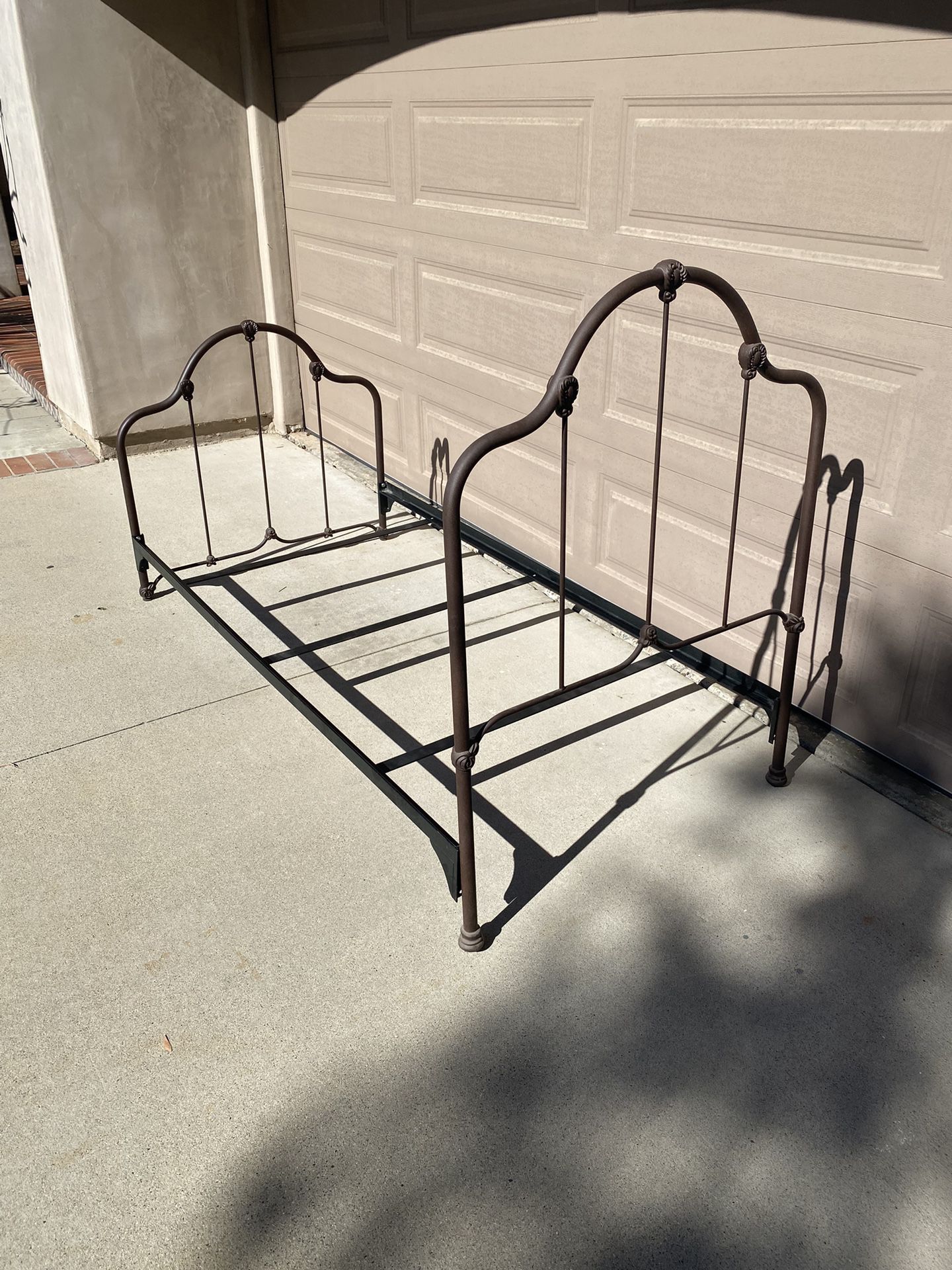Twin Iron Bed Frame