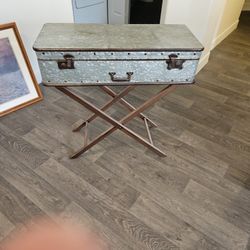 Galvanized Trunk Stand 