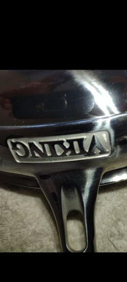 NEW stainless steel large pan VIKING BRAND