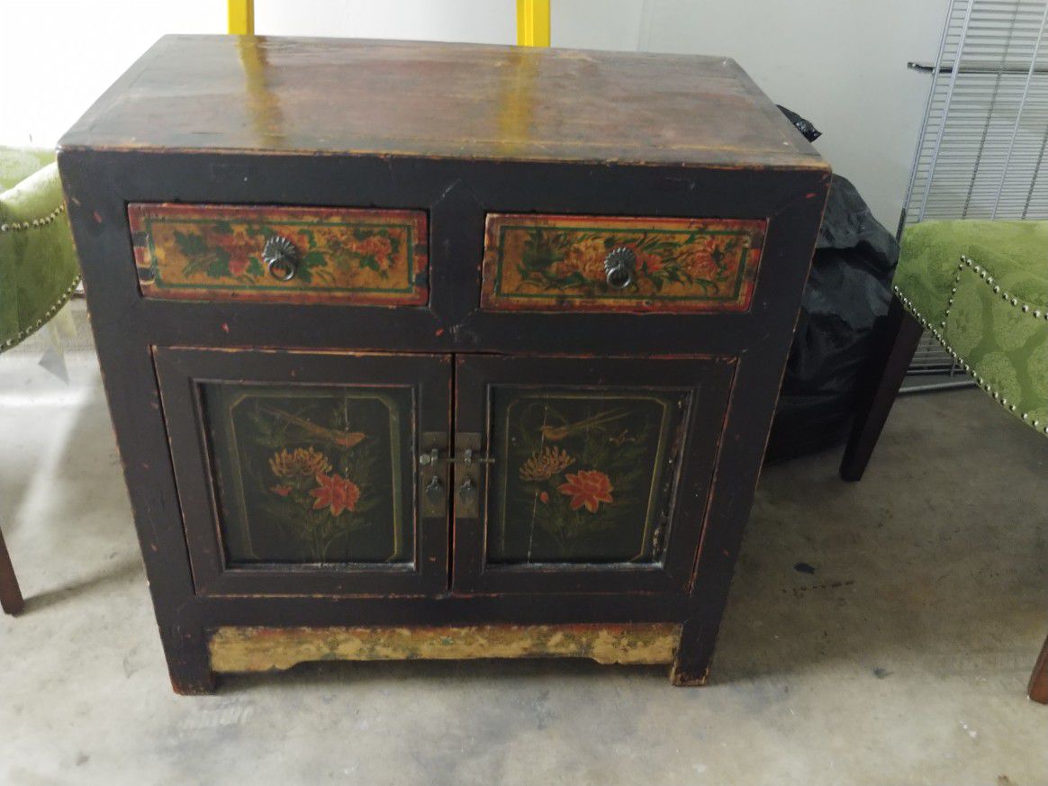 Rare wood side or end table