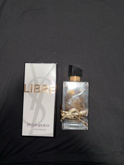 Females perfume