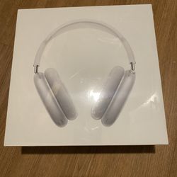 AirPods Max With Smart Case