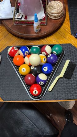 Billiard Ball Set with Triangle Rack and brush