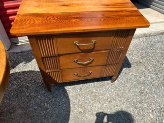 Night stand