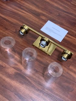 3-Light Bathroom Vanity Light, Modern Brushed Gold Wall Lights with Clear Glass Shades, Bathroom Wal