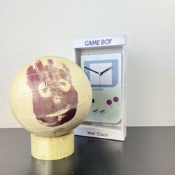 Gameboy Wall Clock