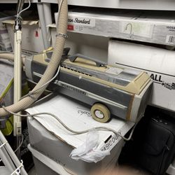 Electrolux Canister Vacuum 