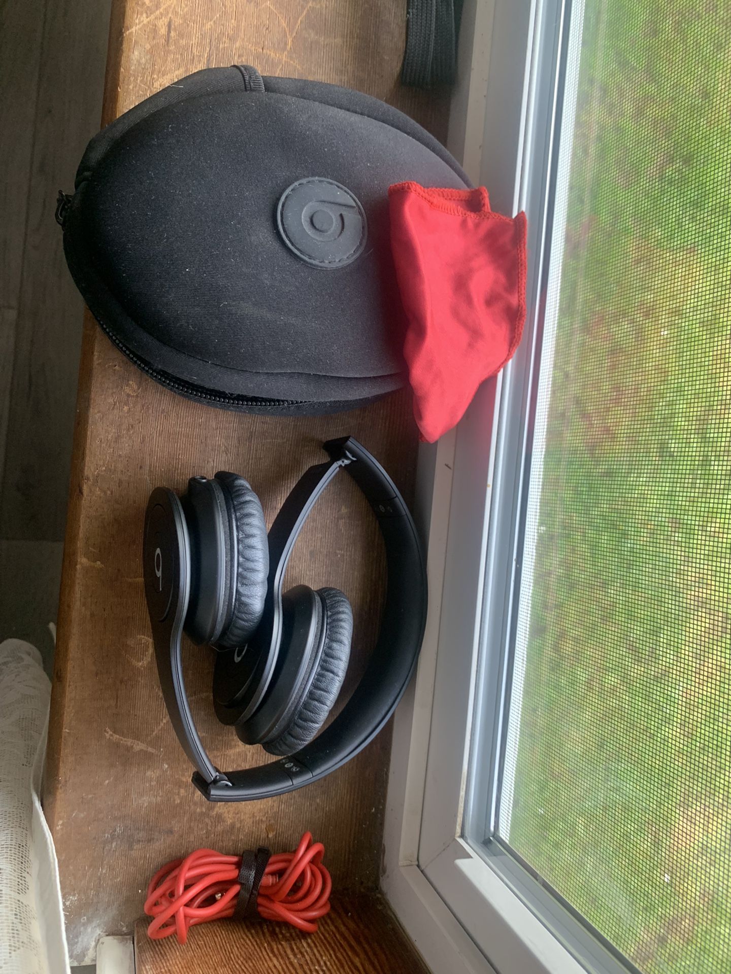 “solo” Beats By Dre