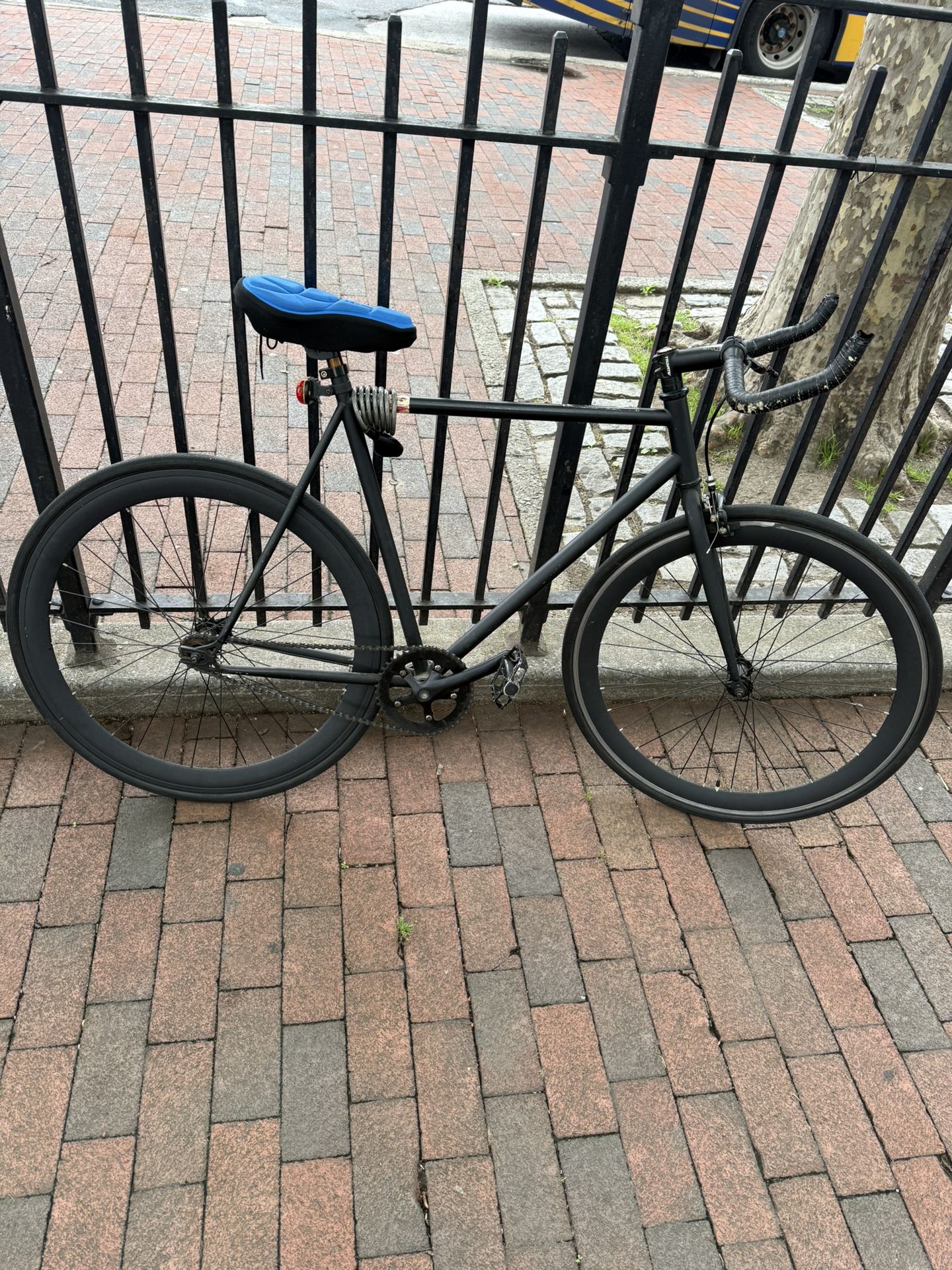 Fixie bike with brooks seat
