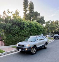 2004 HYUNDAI SANTA FE LOW MILEAGE