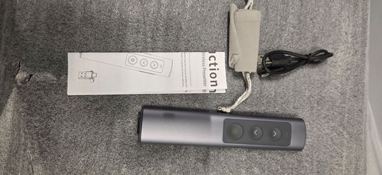 Wireless Presenter Remote with USB Receiver