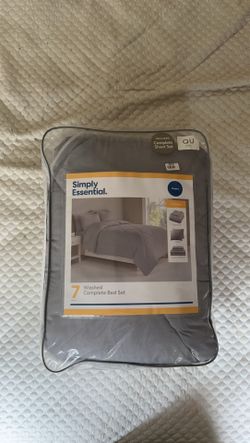 Simply Essential Washed Complete Bed Set