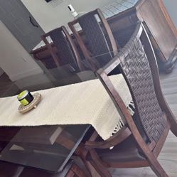 Table And Hot food Bar