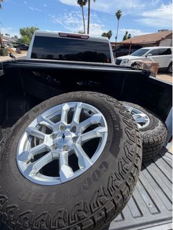 4 Rims 2026 Chevrolet RST