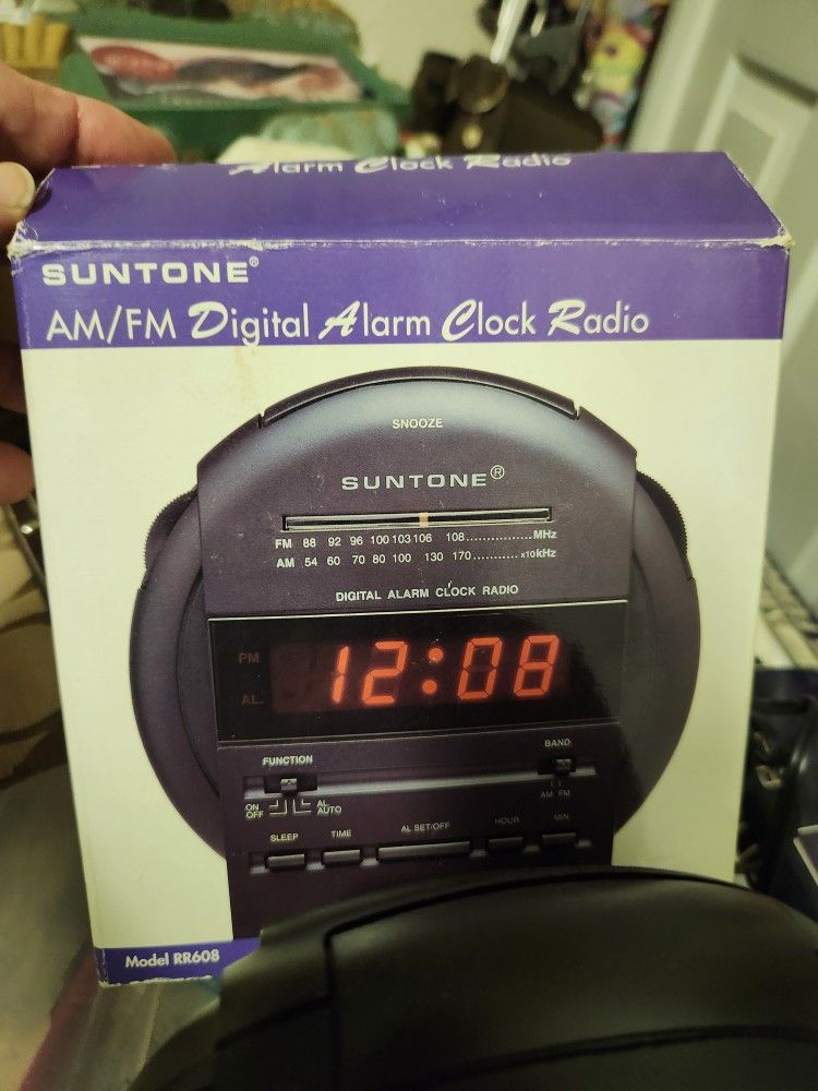 NEW! Digital Alarm Clock Radio