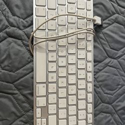 Apple Wired USB Keyboard 