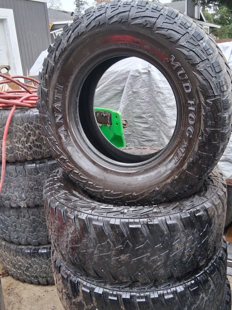 KANTI TIRES 305/70 R18