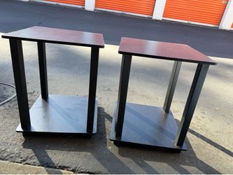 2 Night Stands / End Tables