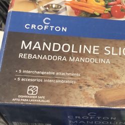 New Crofton Mandolin Slicer