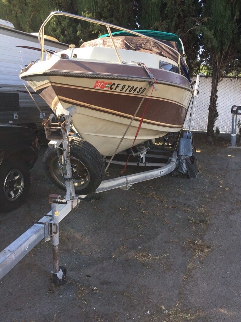 Copies 1986 with 150 hp outboat Jonson