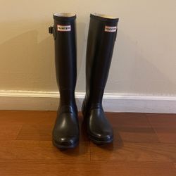 HUNTER BOOT