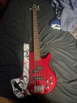 Ibanez GSR200