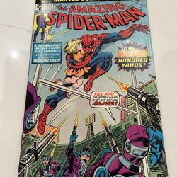 Amazing Spider-Man #153 1976 Marvel Comics Bronze Age 1st Print, FN  Needs cleaning, some ink bleeding 