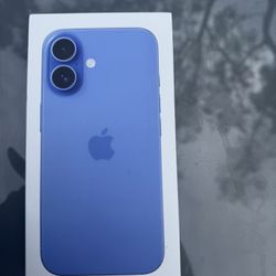 iPhone 16 