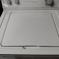 Estate Washer Works Great Clean Inside And Out I Can Deliver To Your Driveway For A Small Fee