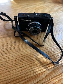 Olympus Trip 35 Film Camera Black