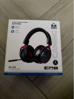 Wireless gaming headset with 5.8GHz transmission technology for low latency. This black and red headset has 7.1 surround sound and ENC noise cancellin